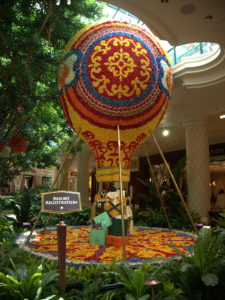 Wynn Gardens Hot air balloon decoration 