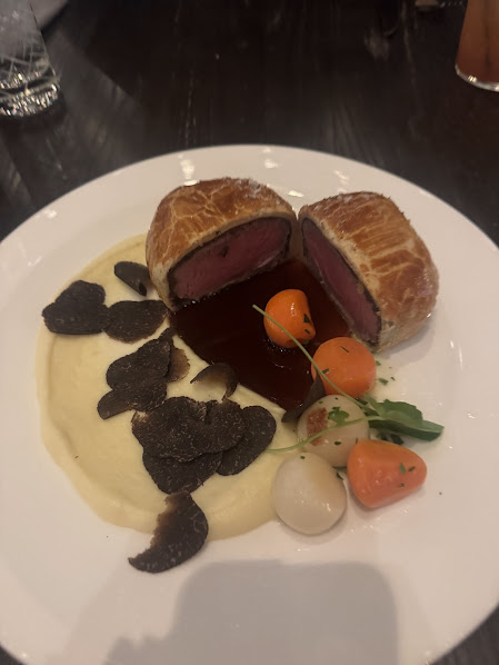 Beef Wellington at Gordon Ramsey Hell's Kitchen